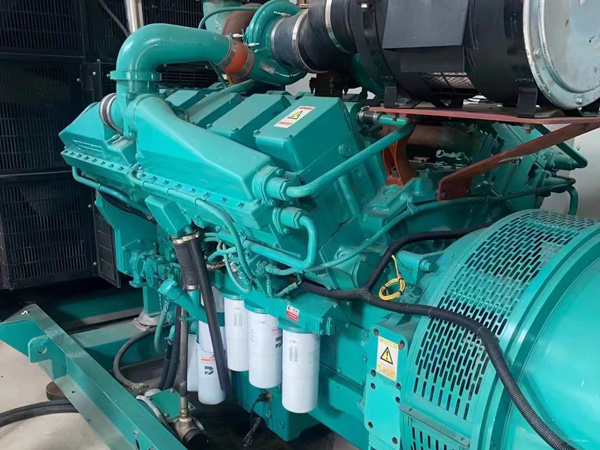 江油更换100kW柴油发电机组机油时，需要注意哪些事项？
