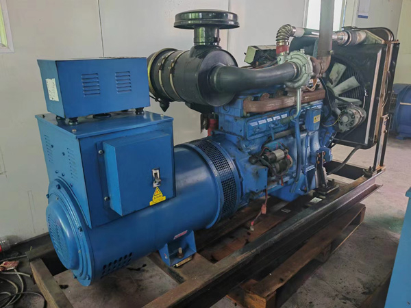 江油100kW柴油发电机组使用多级机油有哪些优缺点？